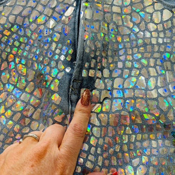 New Jack Berry Dragon Scales Iridescent Foil High Rise 90s Mum Jeans Sz L - Picture 5 of 15